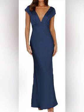 NWT Satin V Neck Cap Sleeve Backless Maxi Dress